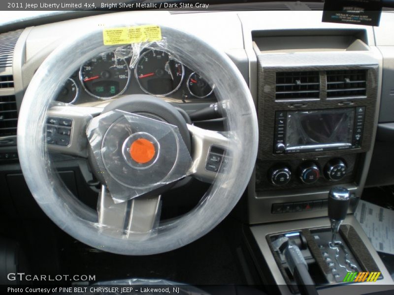 Bright Silver Metallic / Dark Slate Gray 2011 Jeep Liberty Limited 4x4