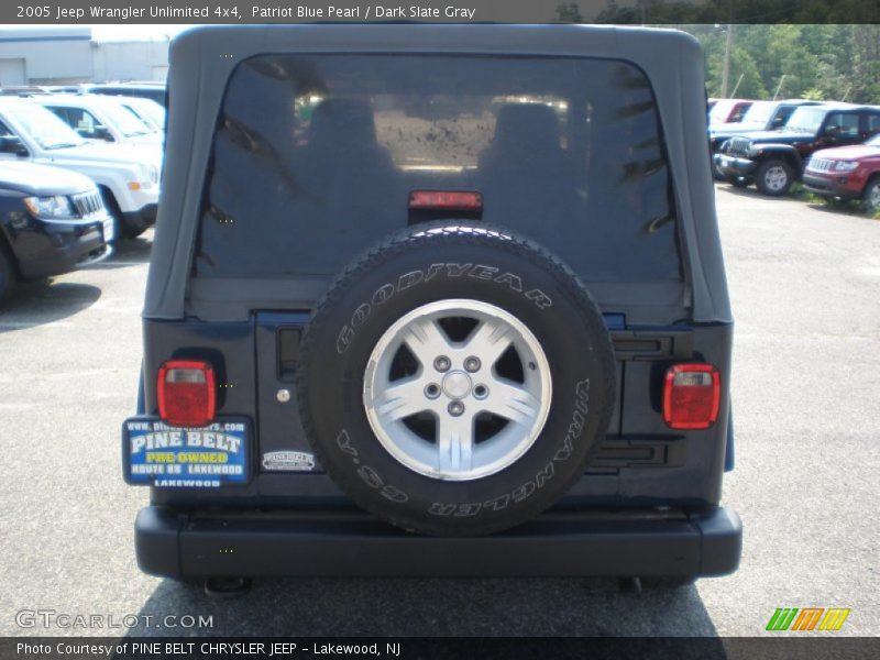 Patriot Blue Pearl / Dark Slate Gray 2005 Jeep Wrangler Unlimited 4x4