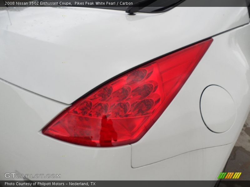 Pikes Peak White Pearl / Carbon 2008 Nissan 350Z Enthusiast Coupe