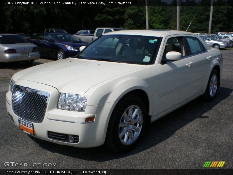 Cool Vanilla / Dark Slate Gray/Light Graystone 2007 Chrysler 300 Touring