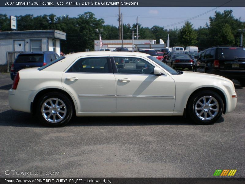 Cool Vanilla / Dark Slate Gray/Light Graystone 2007 Chrysler 300 Touring