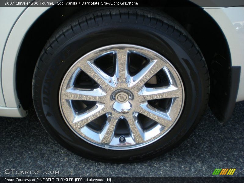 Cool Vanilla / Dark Slate Gray/Light Graystone 2007 Chrysler 300 Touring