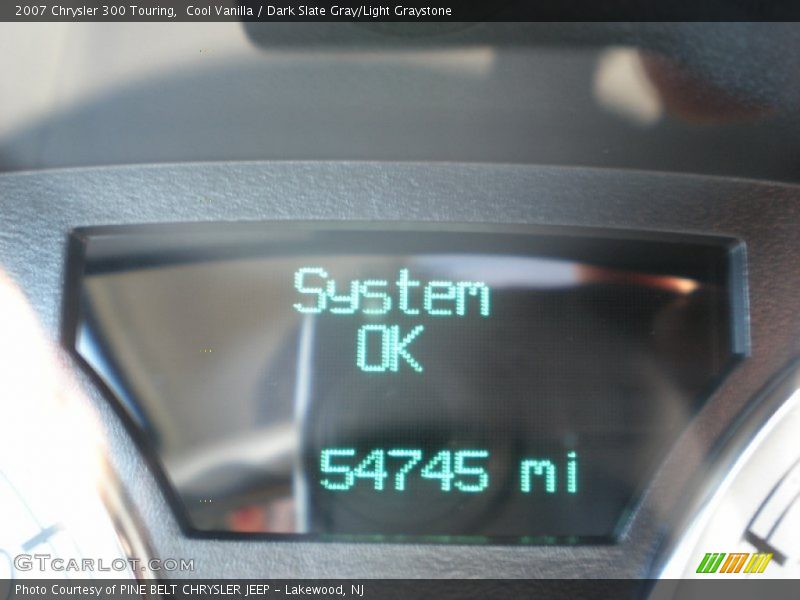 Cool Vanilla / Dark Slate Gray/Light Graystone 2007 Chrysler 300 Touring