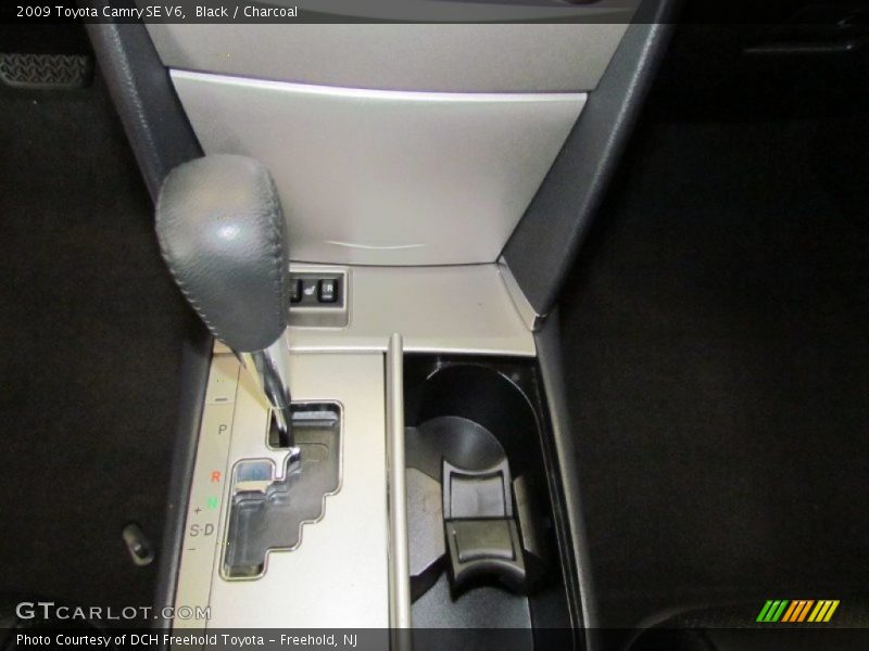 Black / Charcoal 2009 Toyota Camry SE V6