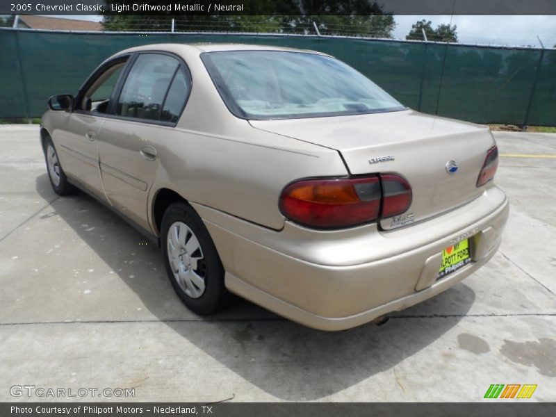 Light Driftwood Metallic / Neutral 2005 Chevrolet Classic