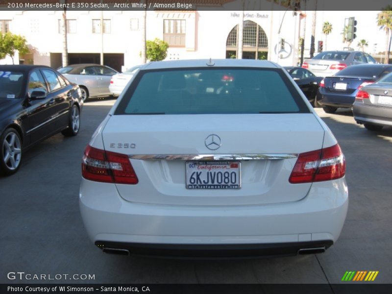 Arctic White / Almond Beige 2010 Mercedes-Benz E 350 Sedan