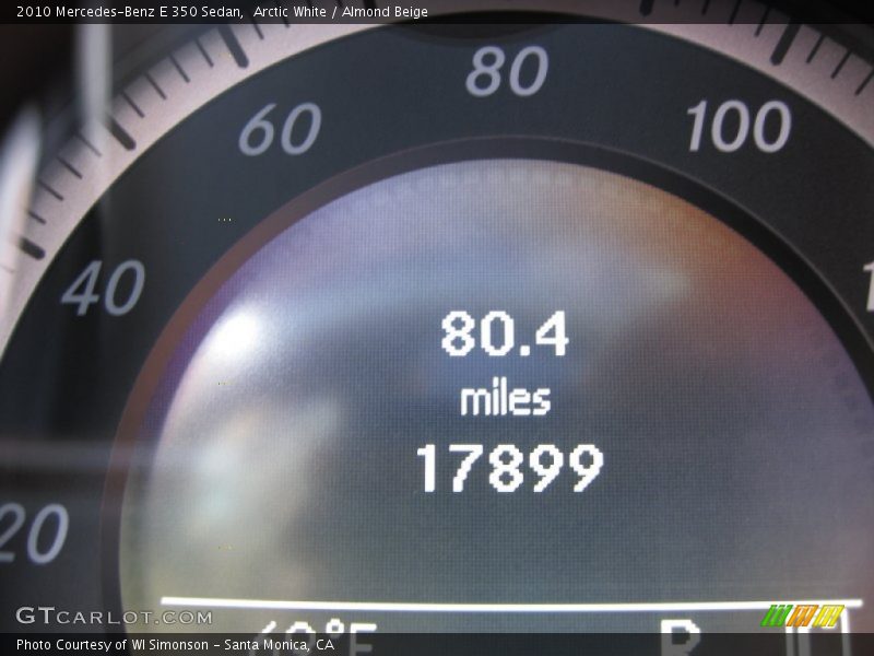 Arctic White / Almond Beige 2010 Mercedes-Benz E 350 Sedan