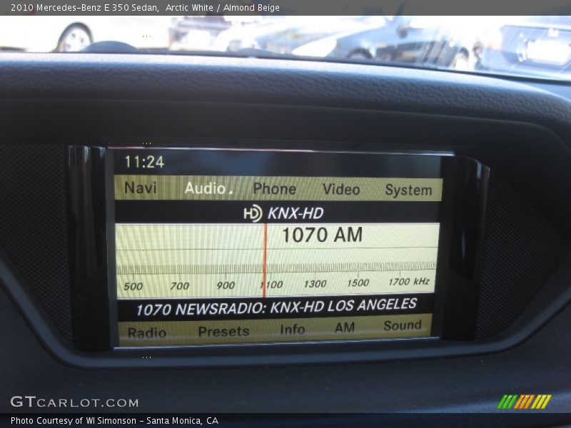Arctic White / Almond Beige 2010 Mercedes-Benz E 350 Sedan