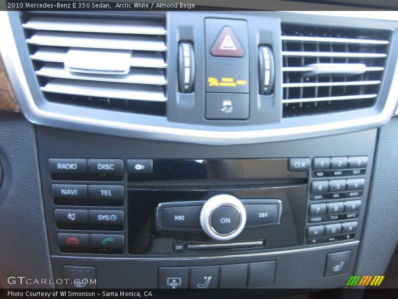 Arctic White / Almond Beige 2010 Mercedes-Benz E 350 Sedan