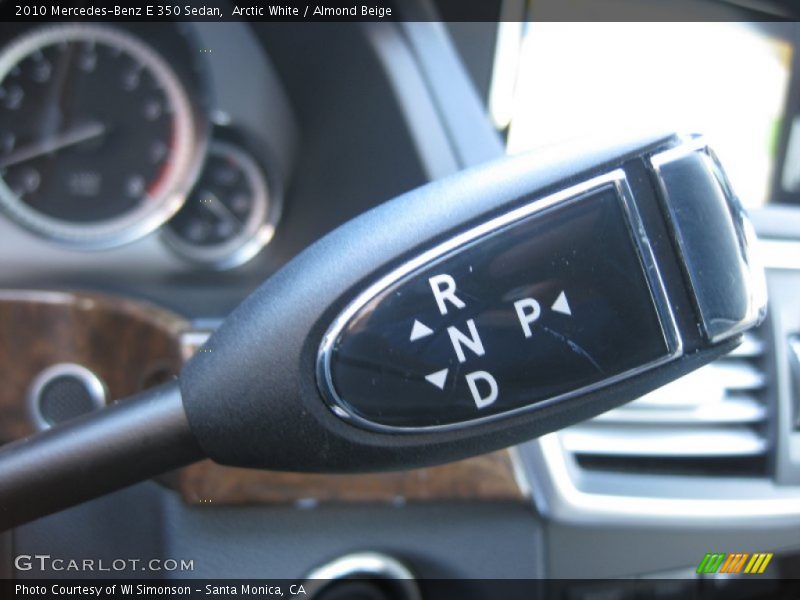 Arctic White / Almond Beige 2010 Mercedes-Benz E 350 Sedan