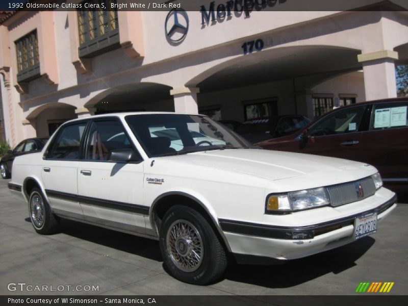 Bright White / Dark Red 1992 Oldsmobile Cutlass Ciera S