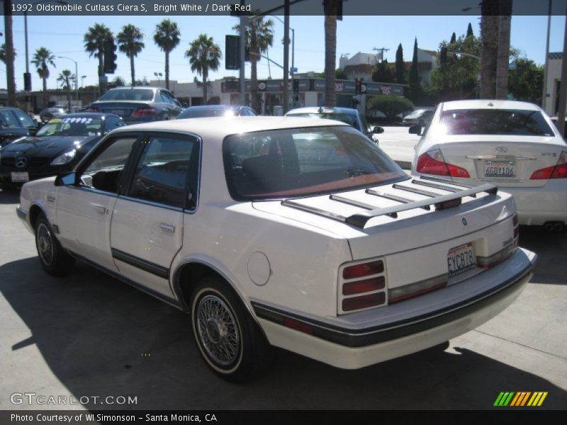 Bright White / Dark Red 1992 Oldsmobile Cutlass Ciera S