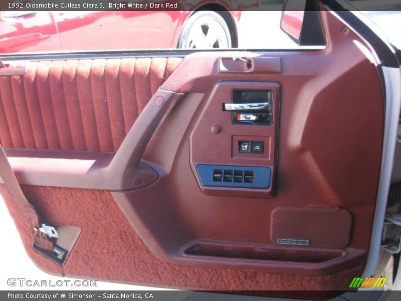 Bright White / Dark Red 1992 Oldsmobile Cutlass Ciera S