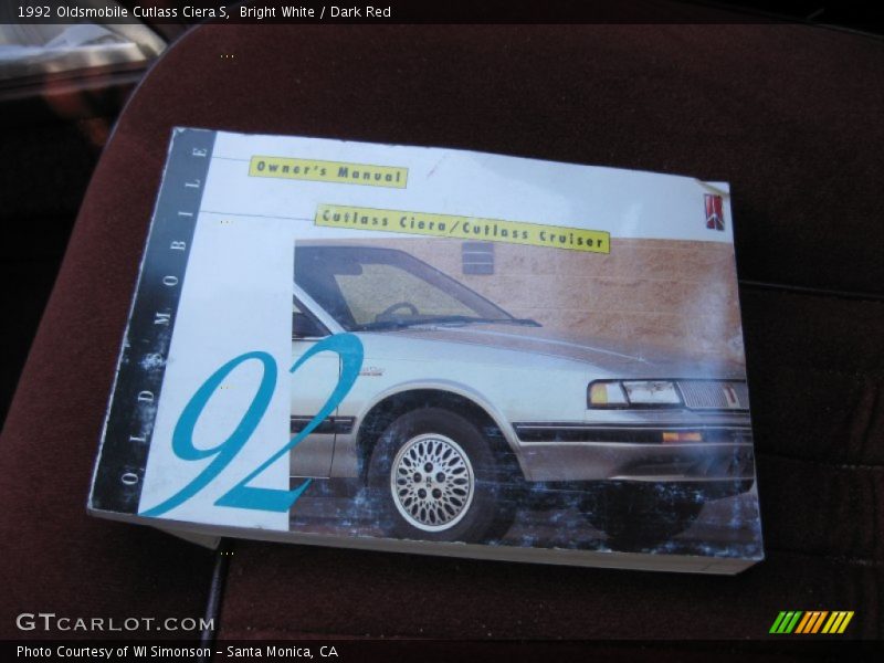 Bright White / Dark Red 1992 Oldsmobile Cutlass Ciera S