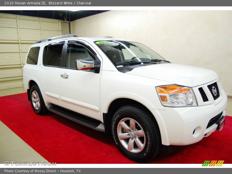 Blizzard White / Charcoal 2010 Nissan Armada SE