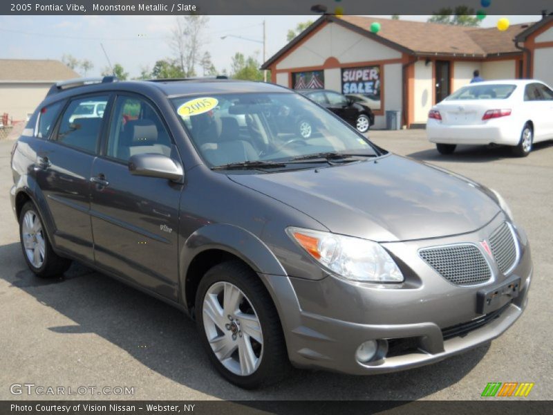 Moonstone Metallic / Slate 2005 Pontiac Vibe