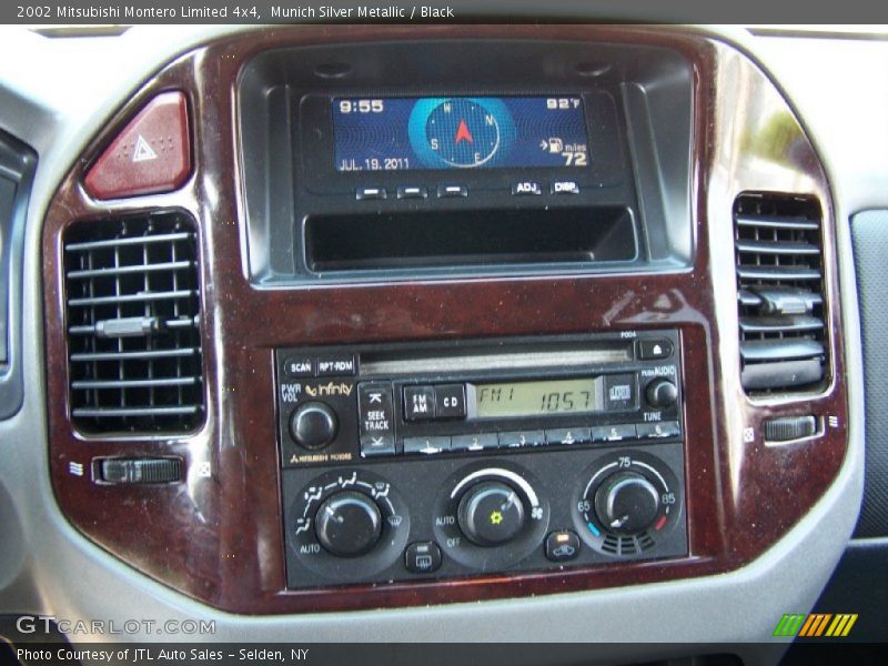 Munich Silver Metallic / Black 2002 Mitsubishi Montero Limited 4x4