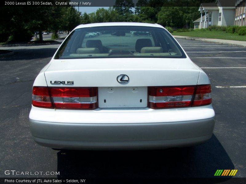 Crystal White / Ivory 2000 Lexus ES 300 Sedan