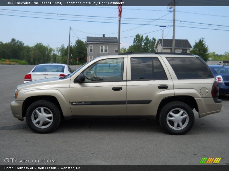 Sandstone Metallic / Light Cashmere 2004 Chevrolet TrailBlazer LS 4x4