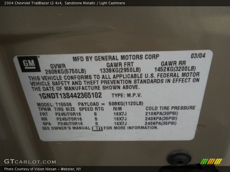 Sandstone Metallic / Light Cashmere 2004 Chevrolet TrailBlazer LS 4x4