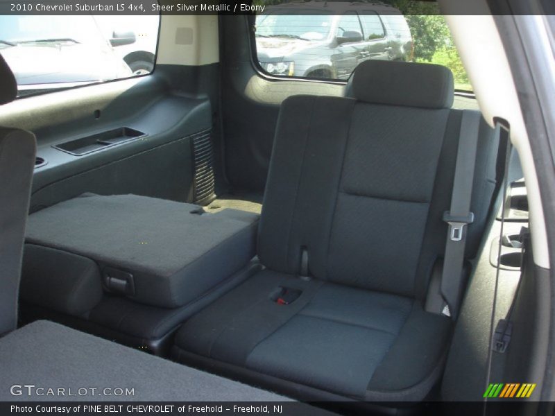 Sheer Silver Metallic / Ebony 2010 Chevrolet Suburban LS 4x4