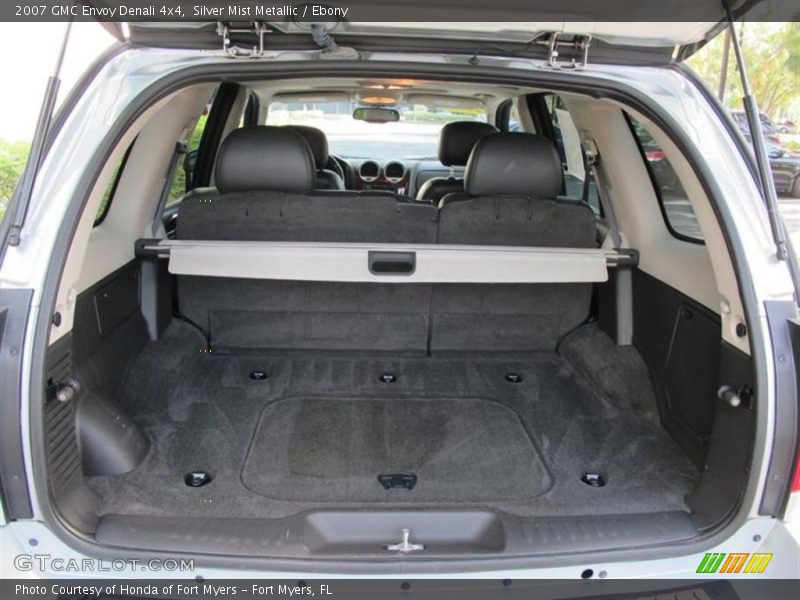 Silver Mist Metallic / Ebony 2007 GMC Envoy Denali 4x4