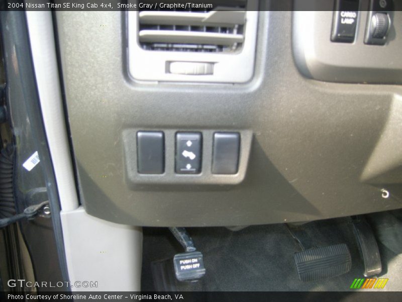 Smoke Gray / Graphite/Titanium 2004 Nissan Titan SE King Cab 4x4