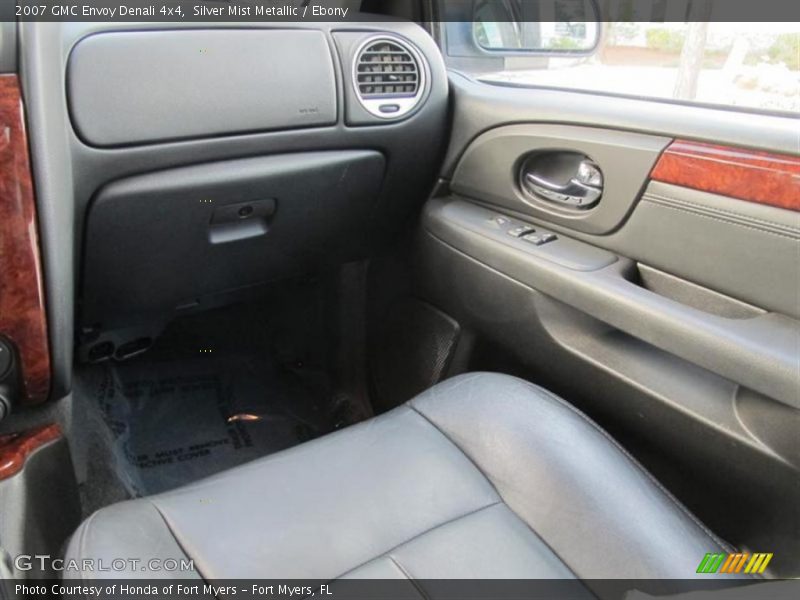 Silver Mist Metallic / Ebony 2007 GMC Envoy Denali 4x4