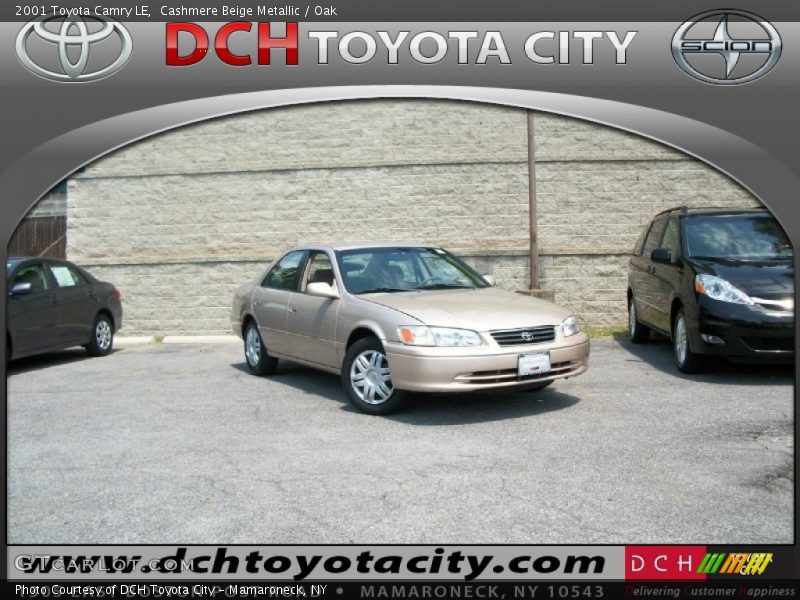 Cashmere Beige Metallic / Oak 2001 Toyota Camry LE
