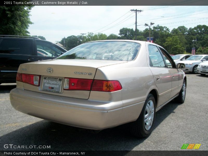 Cashmere Beige Metallic / Oak 2001 Toyota Camry LE