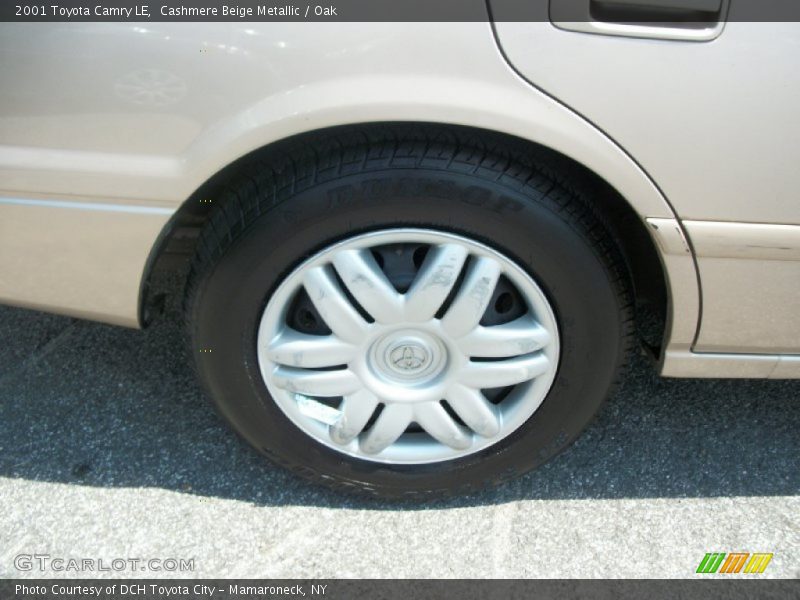 Cashmere Beige Metallic / Oak 2001 Toyota Camry LE