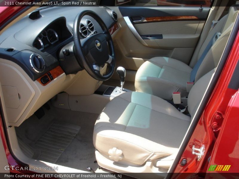  2011 Aveo Aveo5 LT Neutral Interior