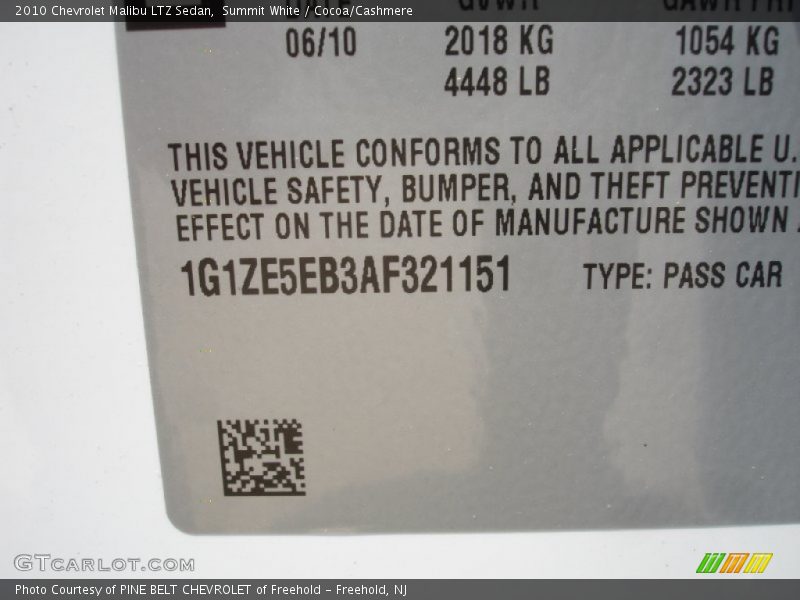 Summit White / Cocoa/Cashmere 2010 Chevrolet Malibu LTZ Sedan