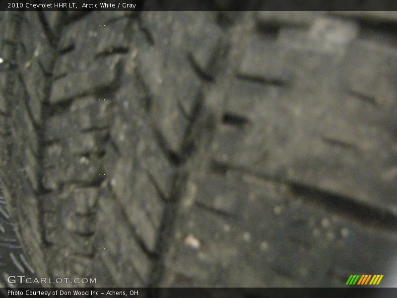 Arctic White / Gray 2010 Chevrolet HHR LT