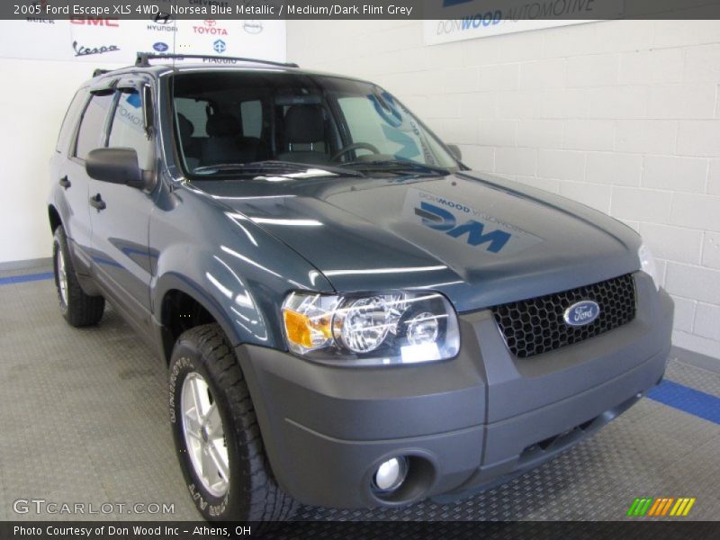 Norsea Blue Metallic / Medium/Dark Flint Grey 2005 Ford Escape XLS 4WD