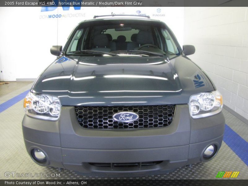 Norsea Blue Metallic / Medium/Dark Flint Grey 2005 Ford Escape XLS 4WD