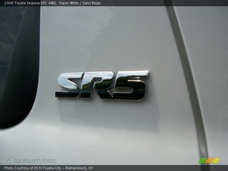 Super White / Sand Beige 2008 Toyota Sequoia SR5 4WD