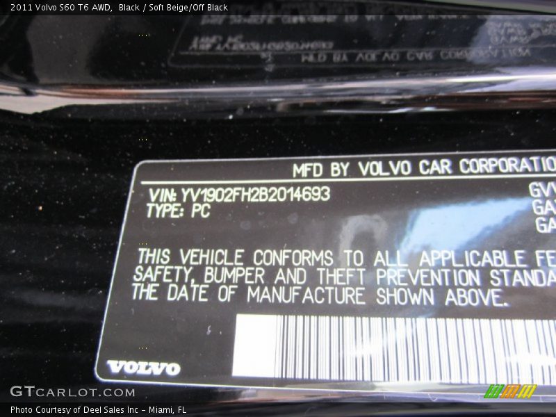 Black / Soft Beige/Off Black 2011 Volvo S60 T6 AWD