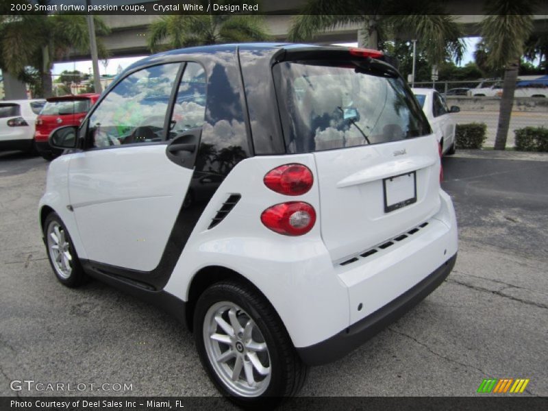 Crystal White / Design Red 2009 Smart fortwo passion coupe
