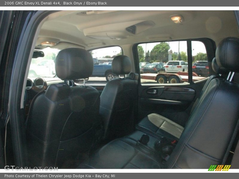Black Onyx / Ebony Black 2006 GMC Envoy XL Denali 4x4