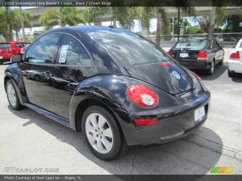 Black / Cream Beige 2008 Volkswagen New Beetle S Coupe