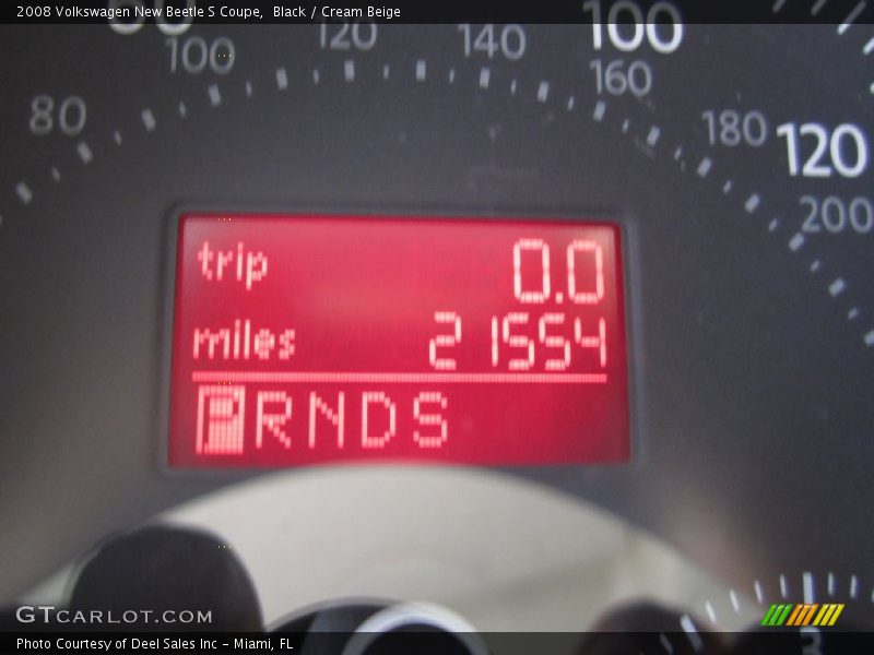 Black / Cream Beige 2008 Volkswagen New Beetle S Coupe