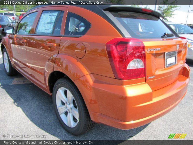 Mango Tango Pearl / Dark Slate Gray 2011 Dodge Caliber Mainstreet