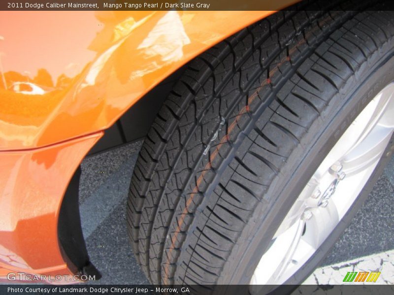 Mango Tango Pearl / Dark Slate Gray 2011 Dodge Caliber Mainstreet