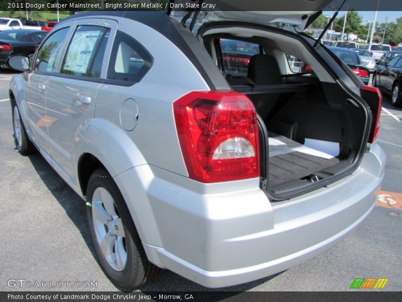 Bright Silver Metallic / Dark Slate Gray 2011 Dodge Caliber Mainstreet