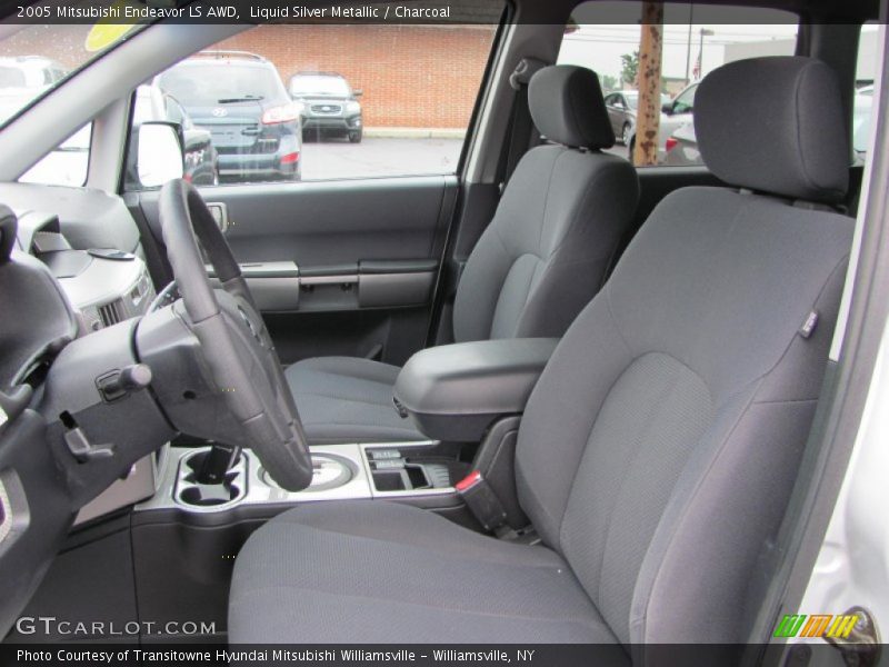  2005 Endeavor LS AWD Charcoal Interior