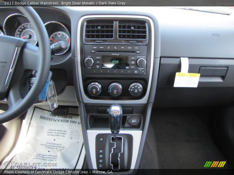 Bright Silver Metallic / Dark Slate Gray 2011 Dodge Caliber Mainstreet