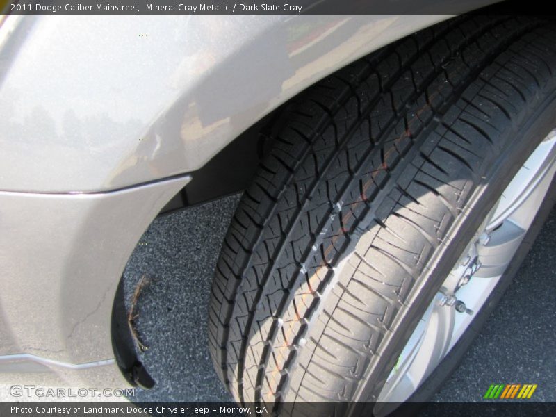 Mineral Gray Metallic / Dark Slate Gray 2011 Dodge Caliber Mainstreet
