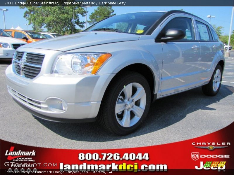 Bright Silver Metallic / Dark Slate Gray 2011 Dodge Caliber Mainstreet