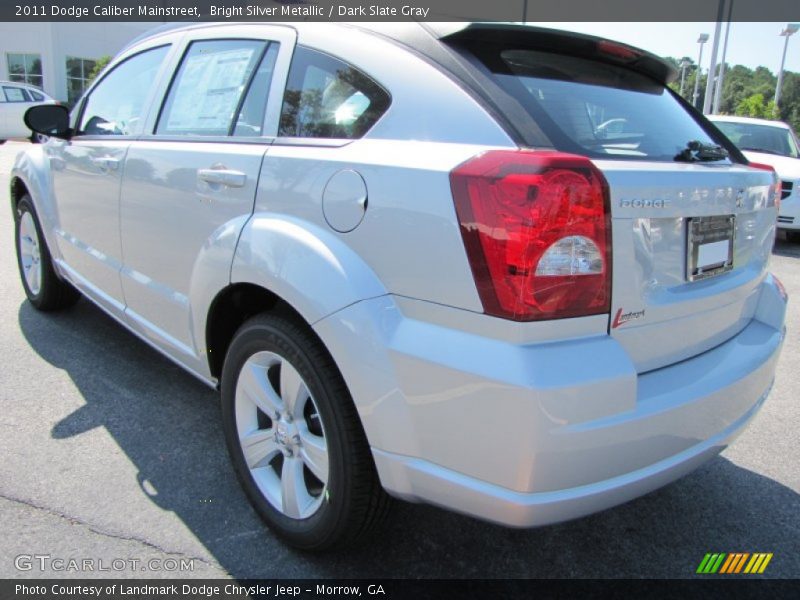 Bright Silver Metallic / Dark Slate Gray 2011 Dodge Caliber Mainstreet